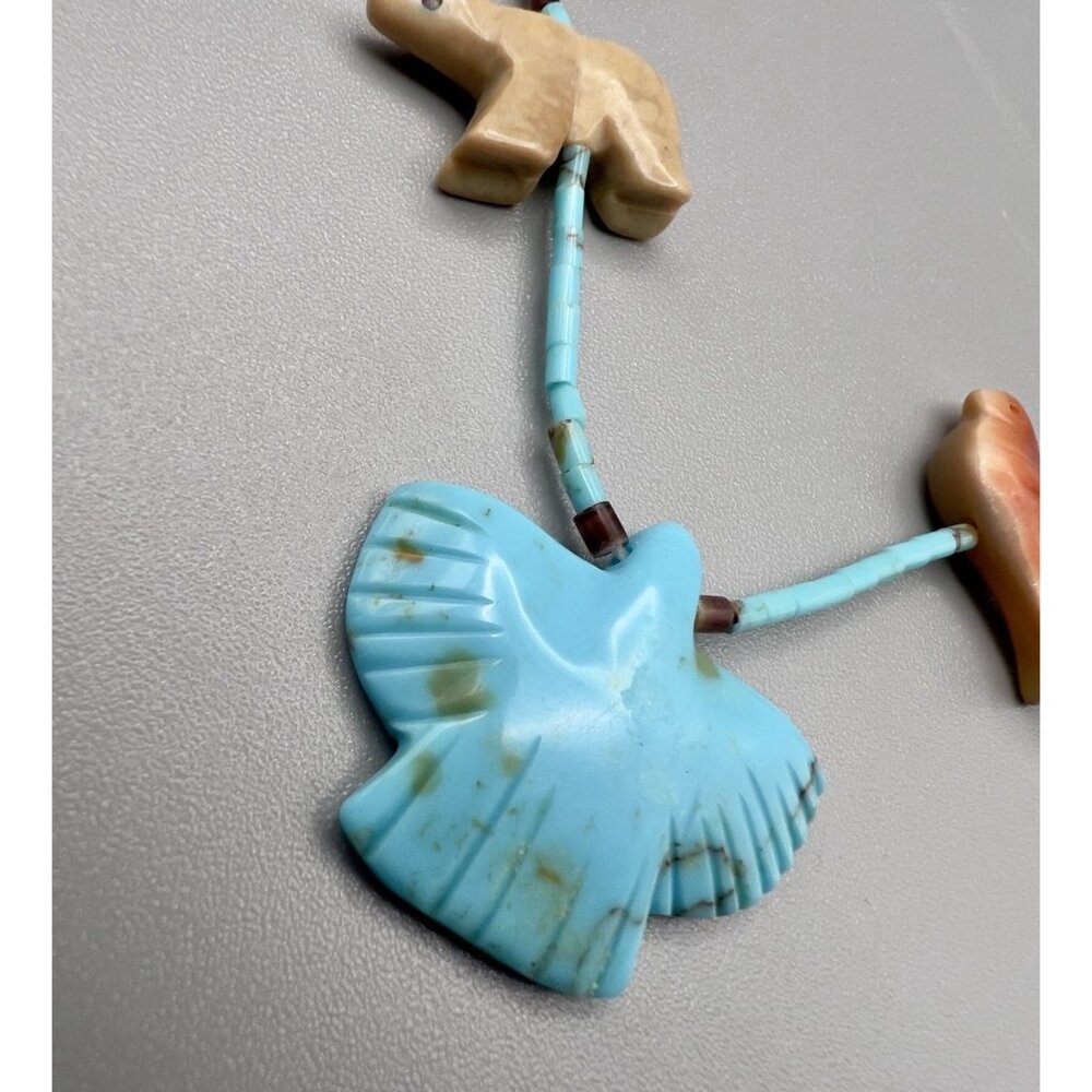 Vintage 70s Zuni Native American Carved Fetish Gemstone Necklace - Picture 4 of 11